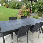 La Maison Jaune Hébergement de vacances Sainte-Cécile