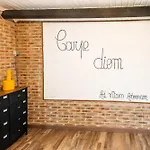 La Maison Jaune Hébergement de vacances *