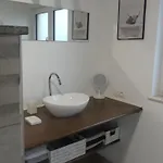 La Maison Jaune *