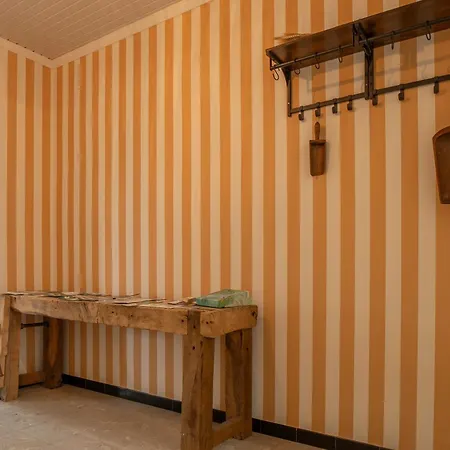 La Maison Jaune בית נופש *