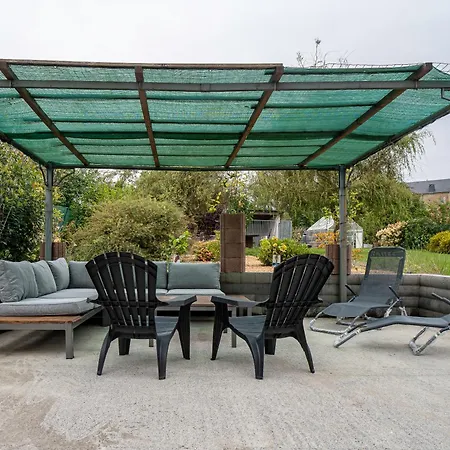 La Maison Jaune Sainte-Cécile