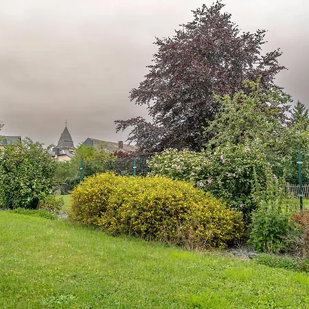 La Maison Jaune Sainte-Cecile