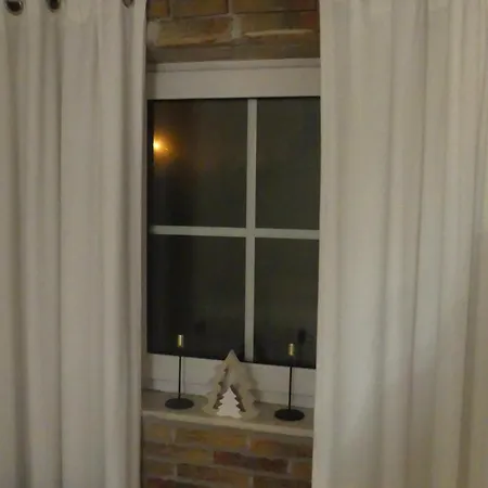 בית נופש La Maison Jaune סנט - ססיל