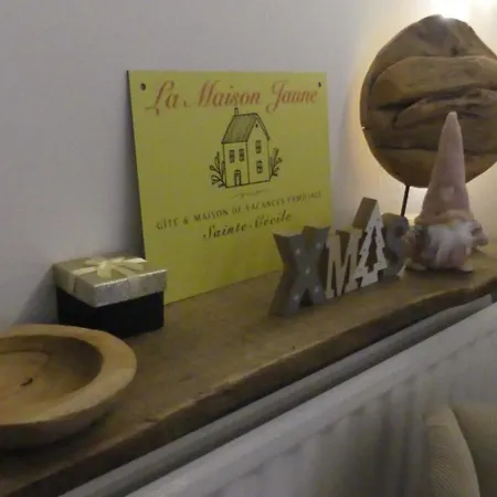 Ferienhaus La Maison Jaune Sainte-Cécile