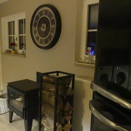 בית נופש La Maison Jaune *