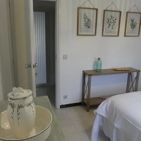 La Maison Jaune Sainte-Cécile