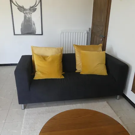 La Maison Jaune סנט - ססיל